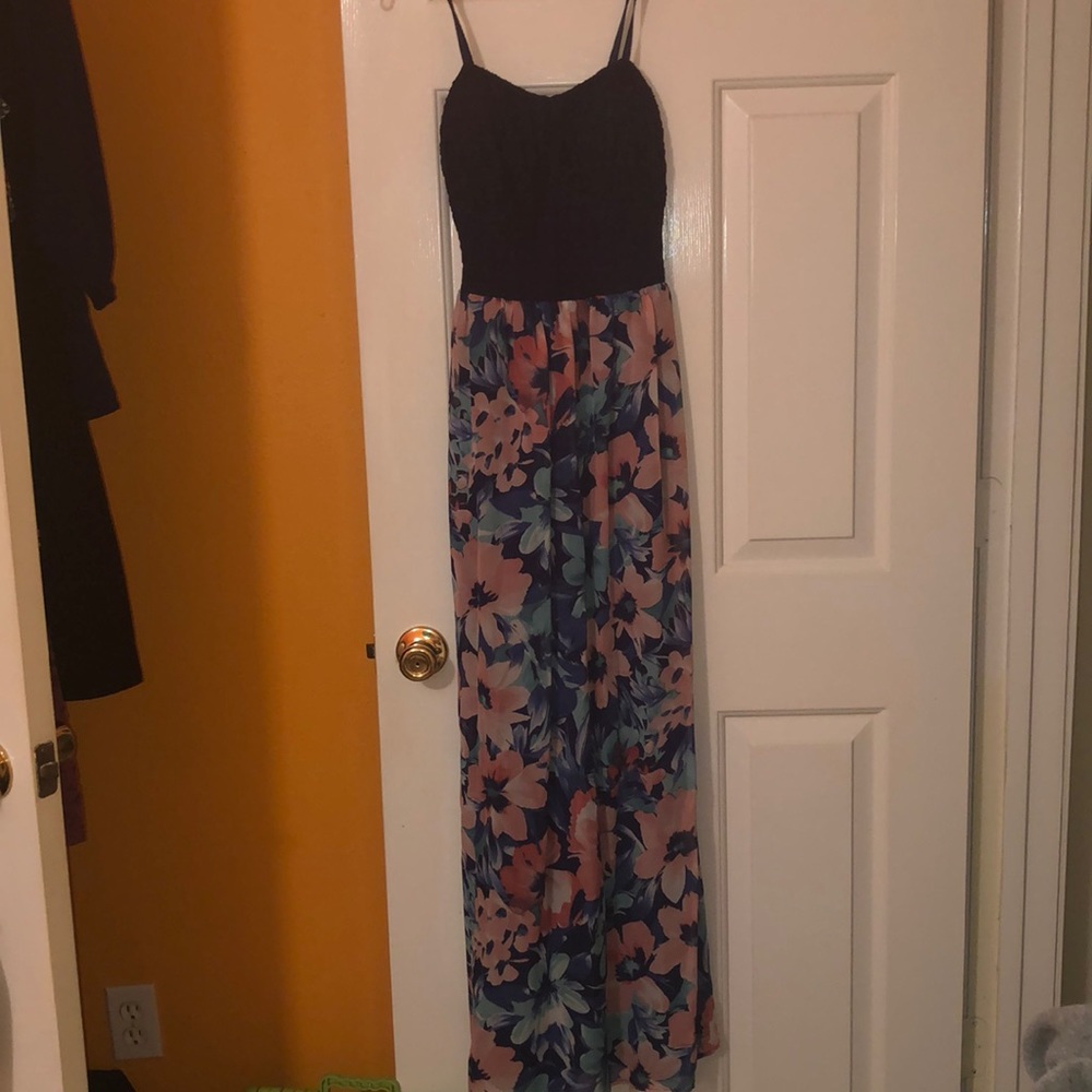 Maxi dress